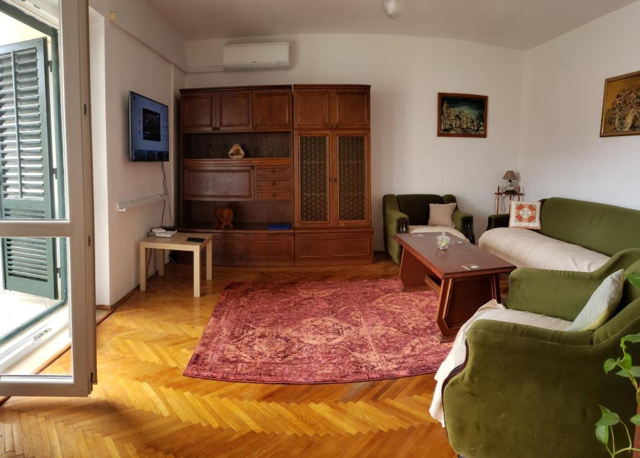 Pine Tree Apartment Dubrovnik Exterior photo